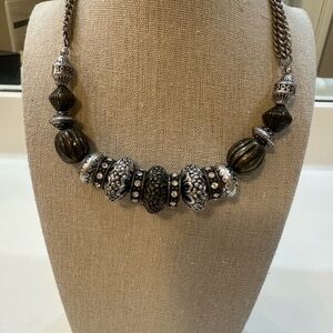 Premier Designs Antiqued Silver & Rhinestone Statement 12”L & 3”L Necklace